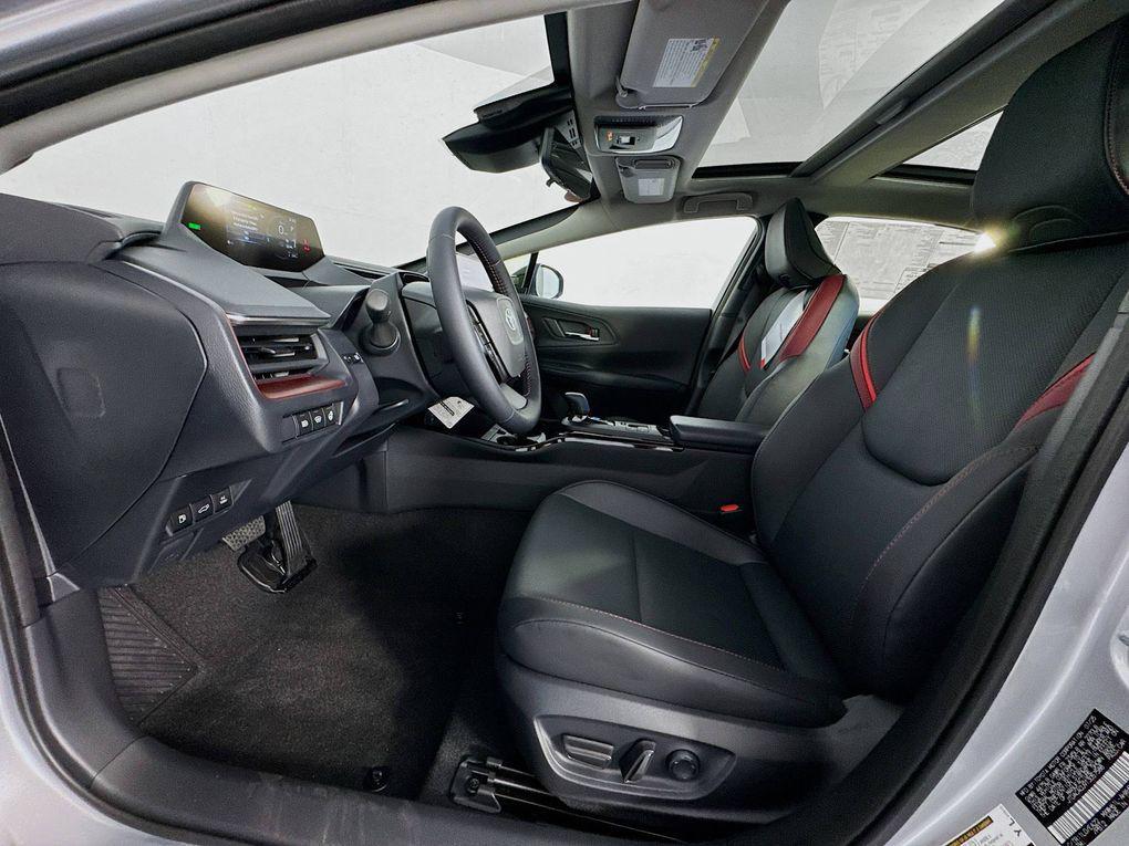 new 2026 Toyota Prius Plug-In Hybrid car, priced at $44,172