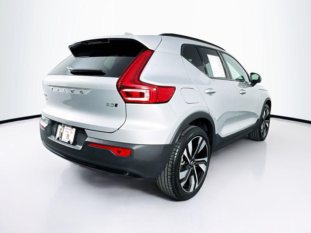 used 2025 Volvo XC40 car, priced at $35,800