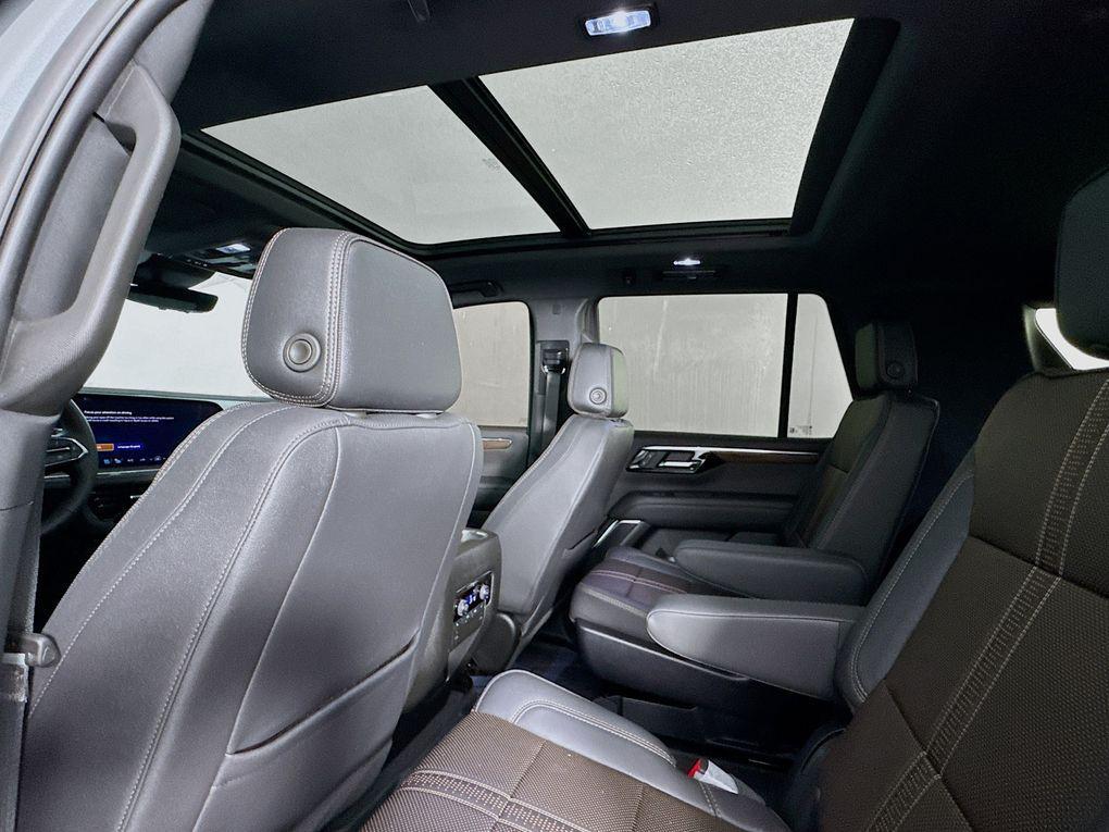 used 2025 Chevrolet Tahoe car, priced at $75,400