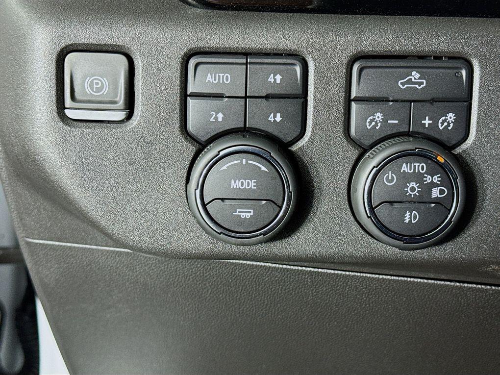 used 2023 Chevrolet Silverado 1500 car, priced at $43,200