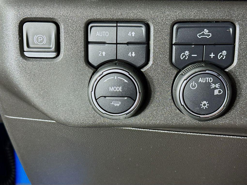 used 2022 Chevrolet Silverado 1500 car, priced at $40,600