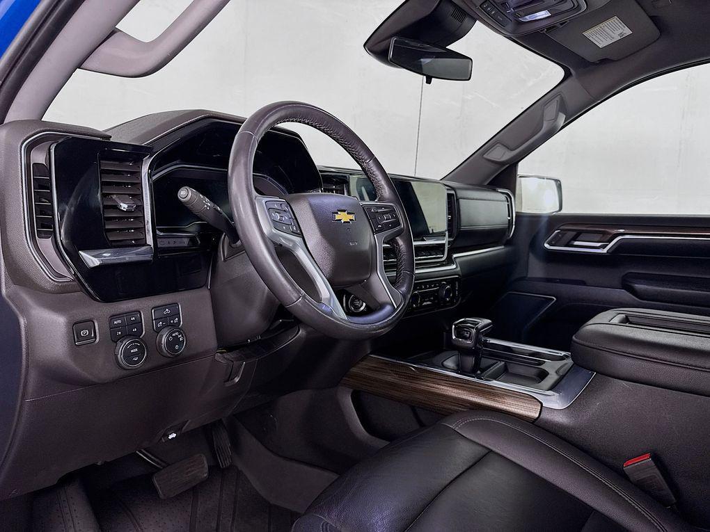 used 2022 Chevrolet Silverado 1500 car, priced at $40,600