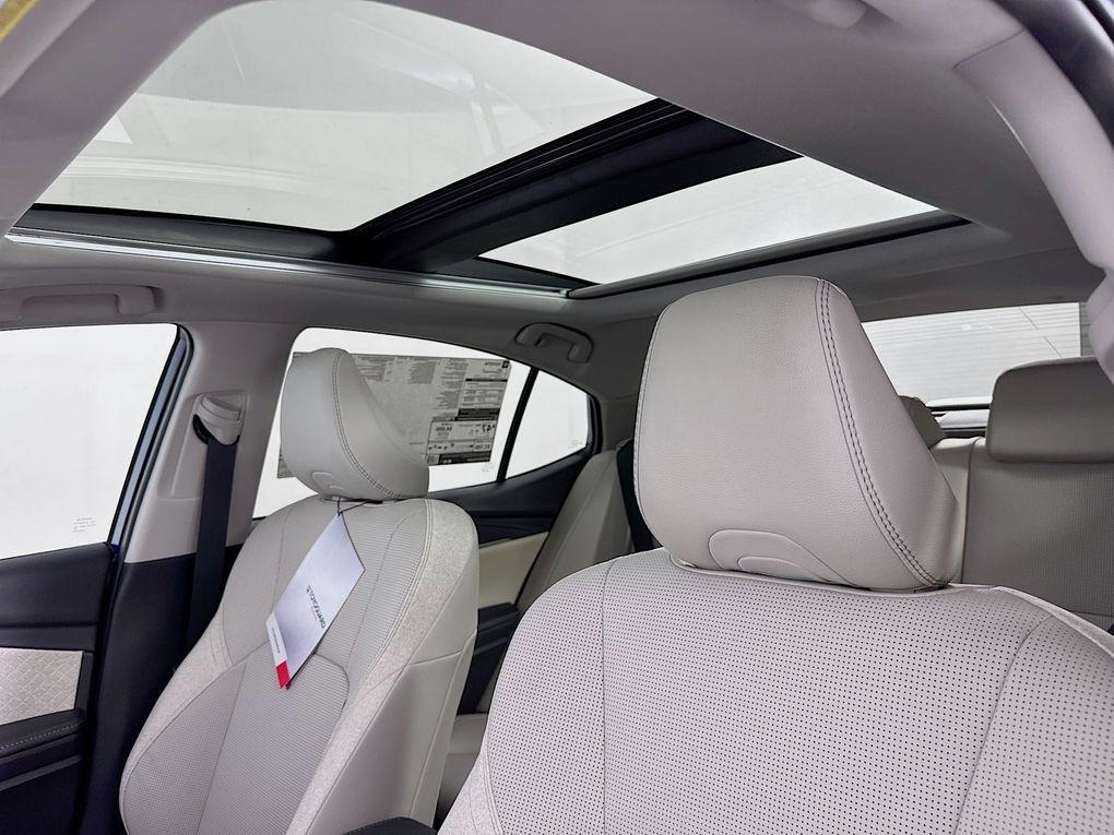 new 2025 Toyota Camry car, priced at $40,986