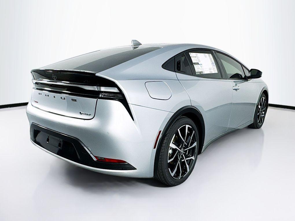 new 2025 Toyota Prius Plug-In Hybrid car, priced at $38,692
