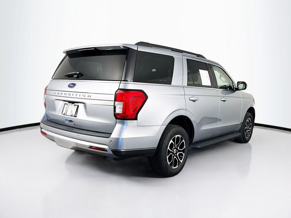 used 2024 Ford Expedition car, priced at $44,900