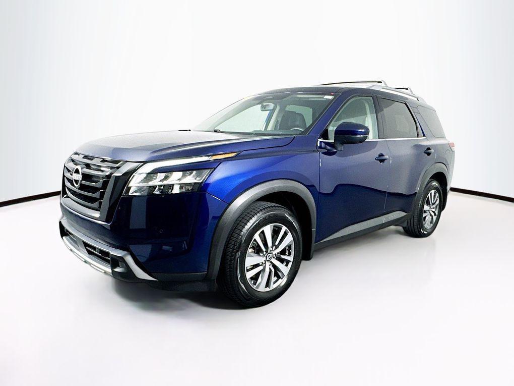 used 2023 Nissan Pathfinder car, priced at $28,600