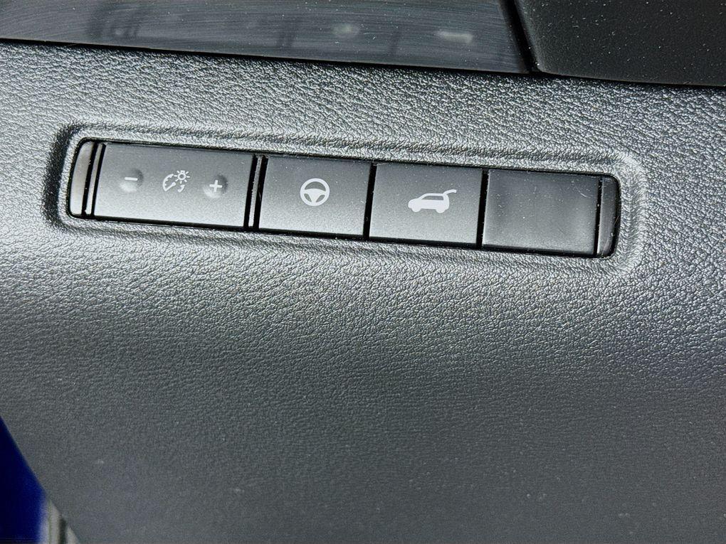 used 2023 Nissan Pathfinder car, priced at $28,600