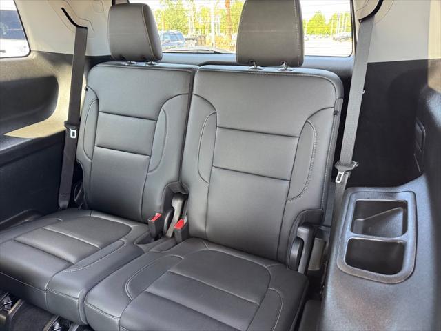 used 2023 GMC Acadia car, priced at $30,100