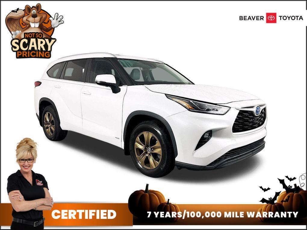 used 2023 Toyota Highlander Hybrid car, priced at $41,800