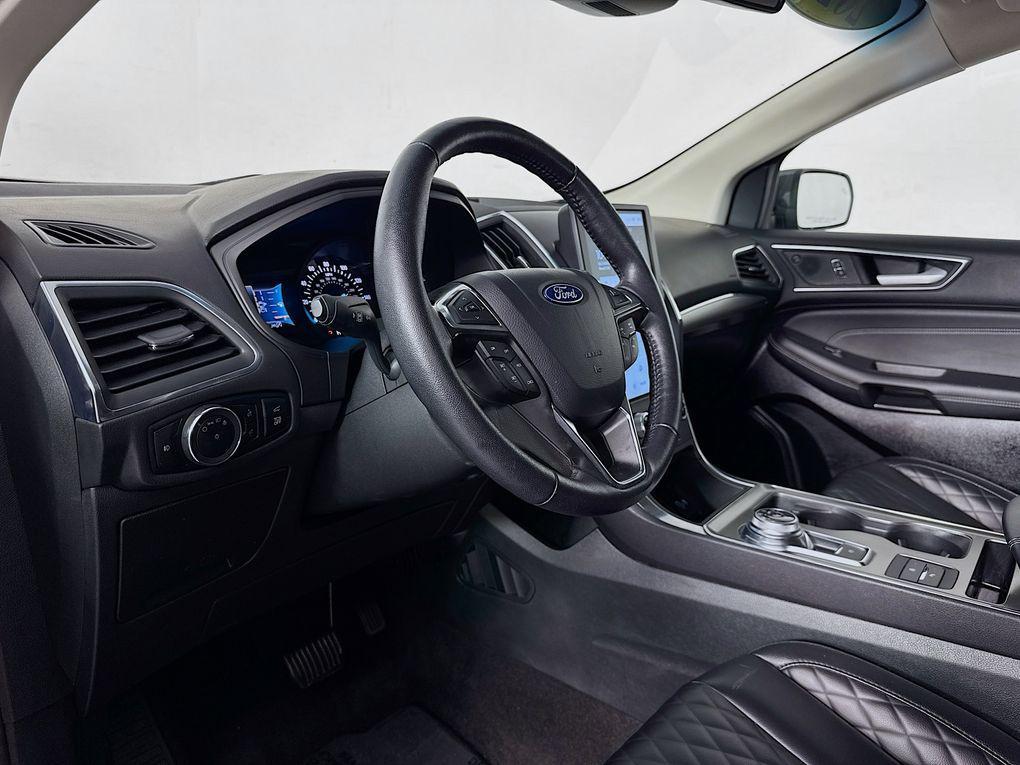 used 2024 Ford Edge car, priced at $27,300