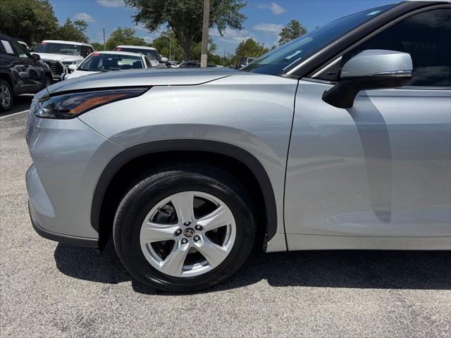 used 2023 Toyota Highlander car, priced at $34,600