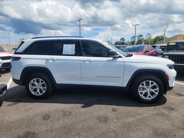 used 2022 Jeep Grand Cherokee car, priced at $28,600