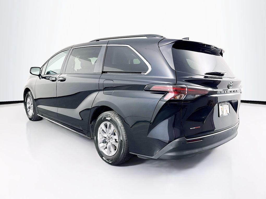 used 2024 Toyota Sienna car