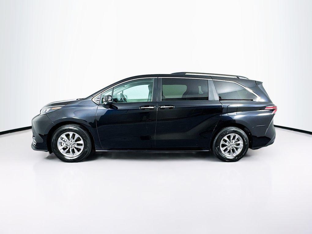 used 2024 Toyota Sienna car