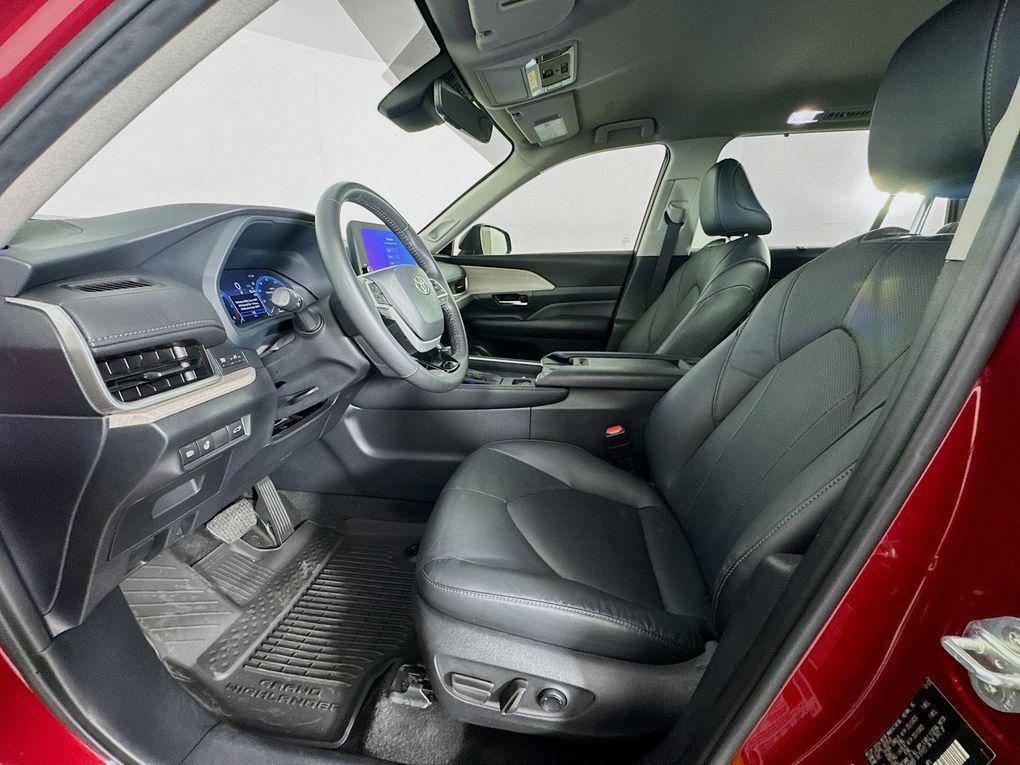 used 2024 Toyota Grand Highlander car, priced at $49,500