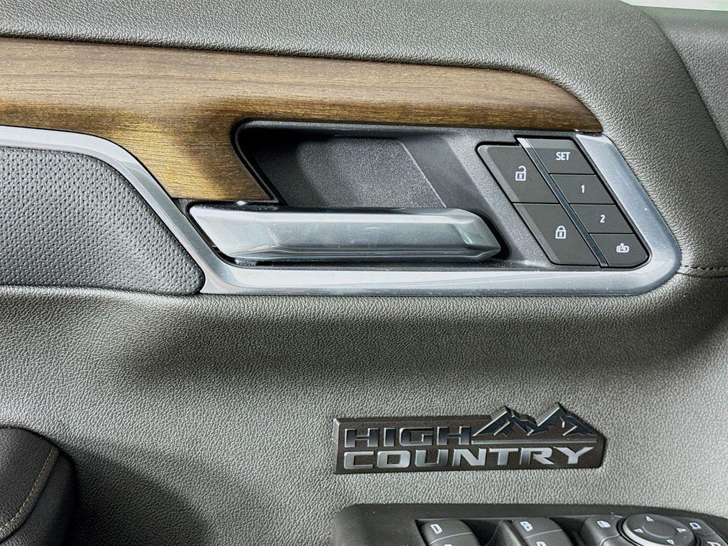 used 2025 Chevrolet Silverado 1500 car, priced at $60,600