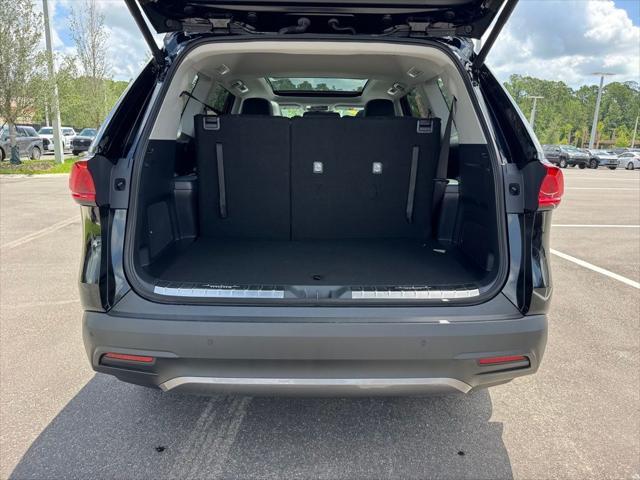 used 2025 Toyota Grand Highlander car, priced at $57,100