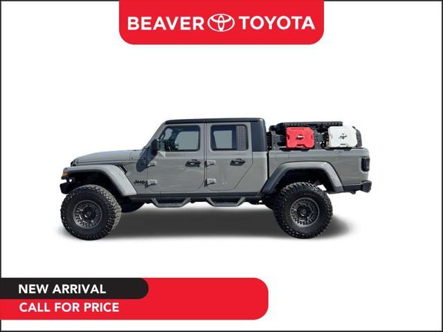 used 2022 Jeep Gladiator car, priced at $34,100