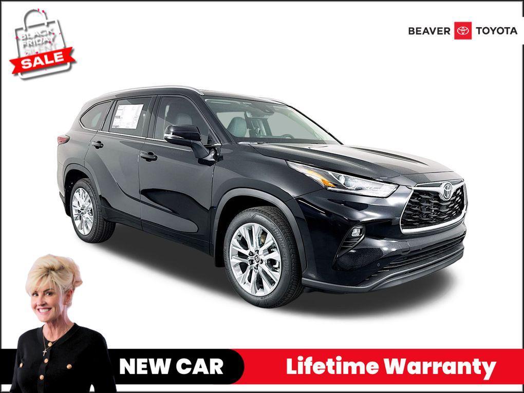 new 2026 Toyota Highlander car, priced at $52,761
