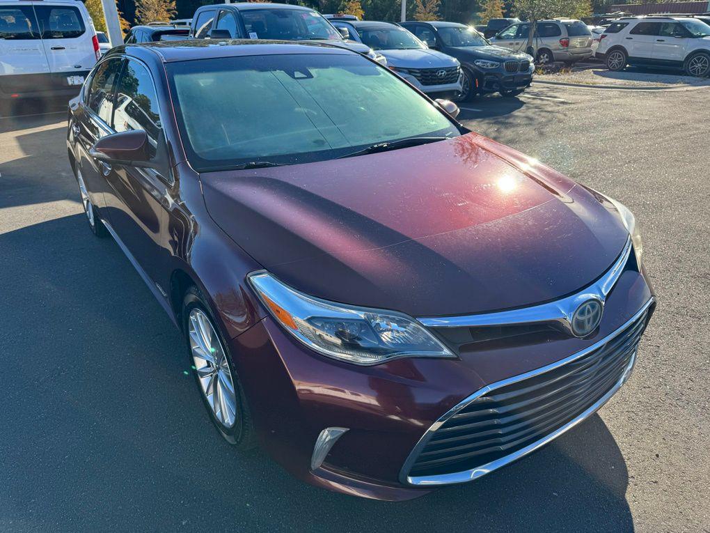 used 2018 Toyota Avalon Hybrid car, priced at $20,000