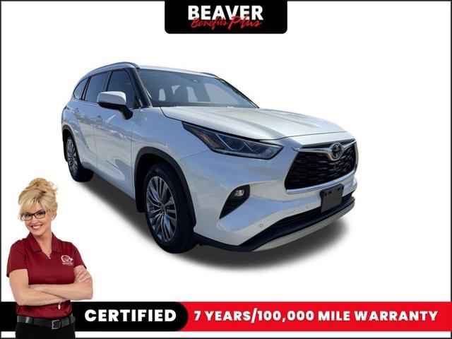 used 2021 Toyota Highlander car, priced at $42,500
