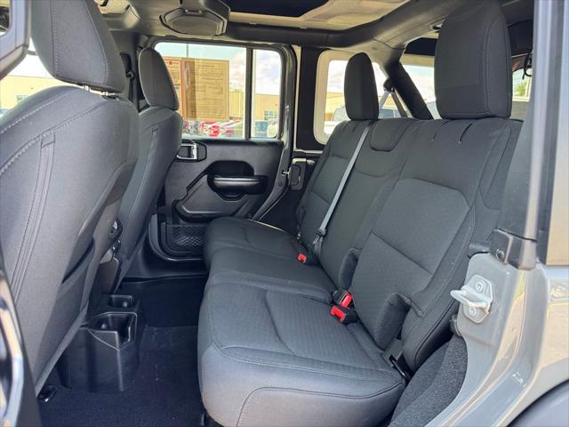 used 2020 Jeep Wrangler Unlimited car, priced at $31,000