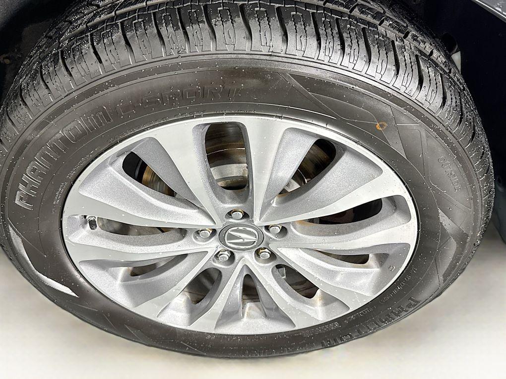 used 2014 Acura MDX car, priced at $11,000