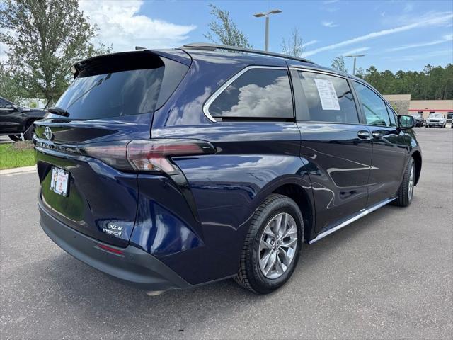 used 2023 Toyota Sienna car, priced at $41,600