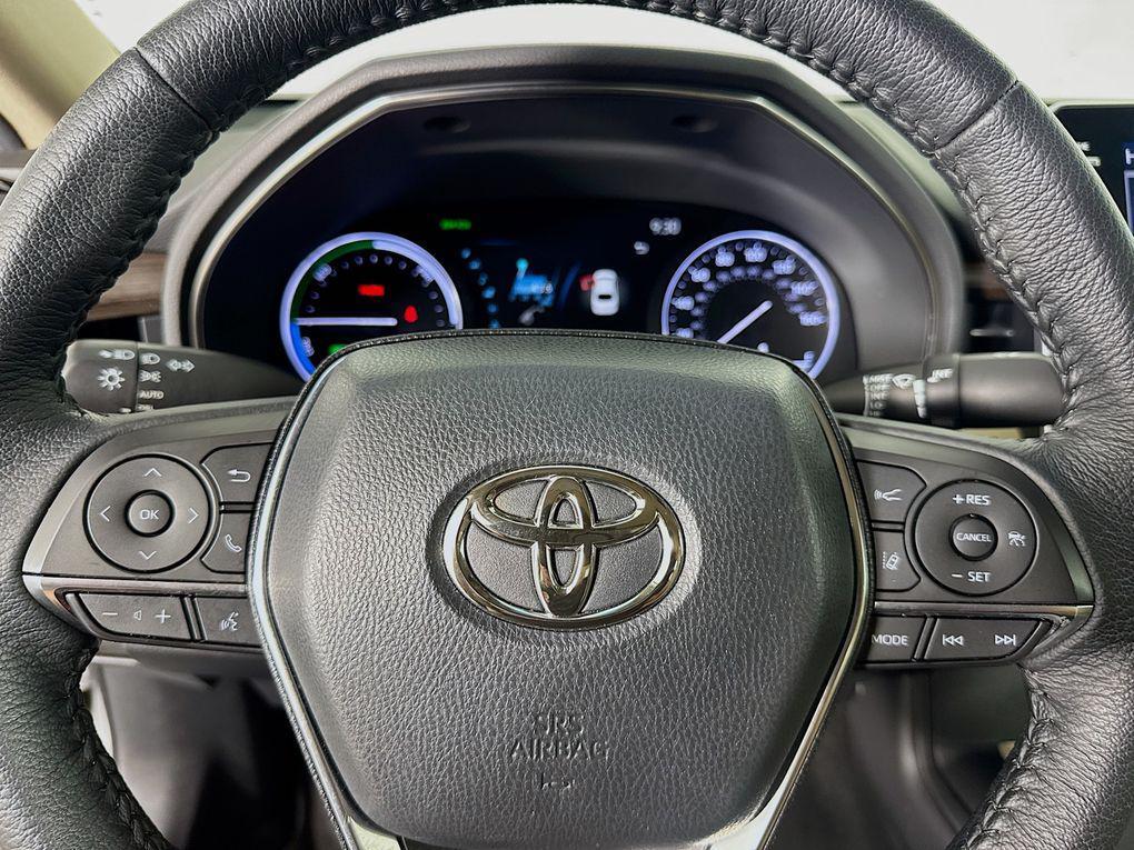 used 2022 Toyota Avalon Hybrid car, priced at $28,300