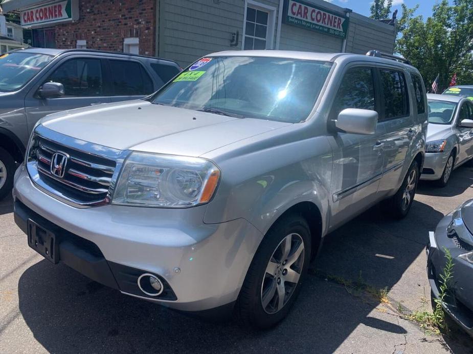 used 2013 Honda Pilot car, priced at $18,995