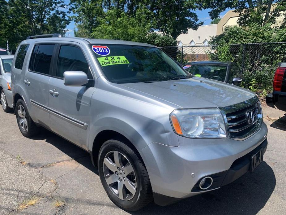 used 2013 Honda Pilot car, priced at $18,995