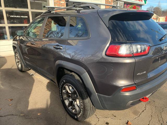 used 2020 Jeep Cherokee car, priced at $15,995