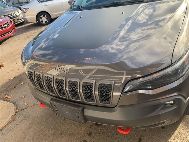 used 2020 Jeep Cherokee car, priced at $15,995