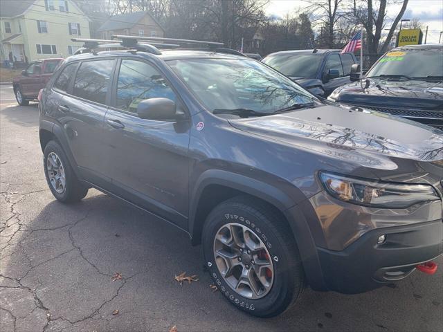 used 2020 Jeep Cherokee car, priced at $15,995