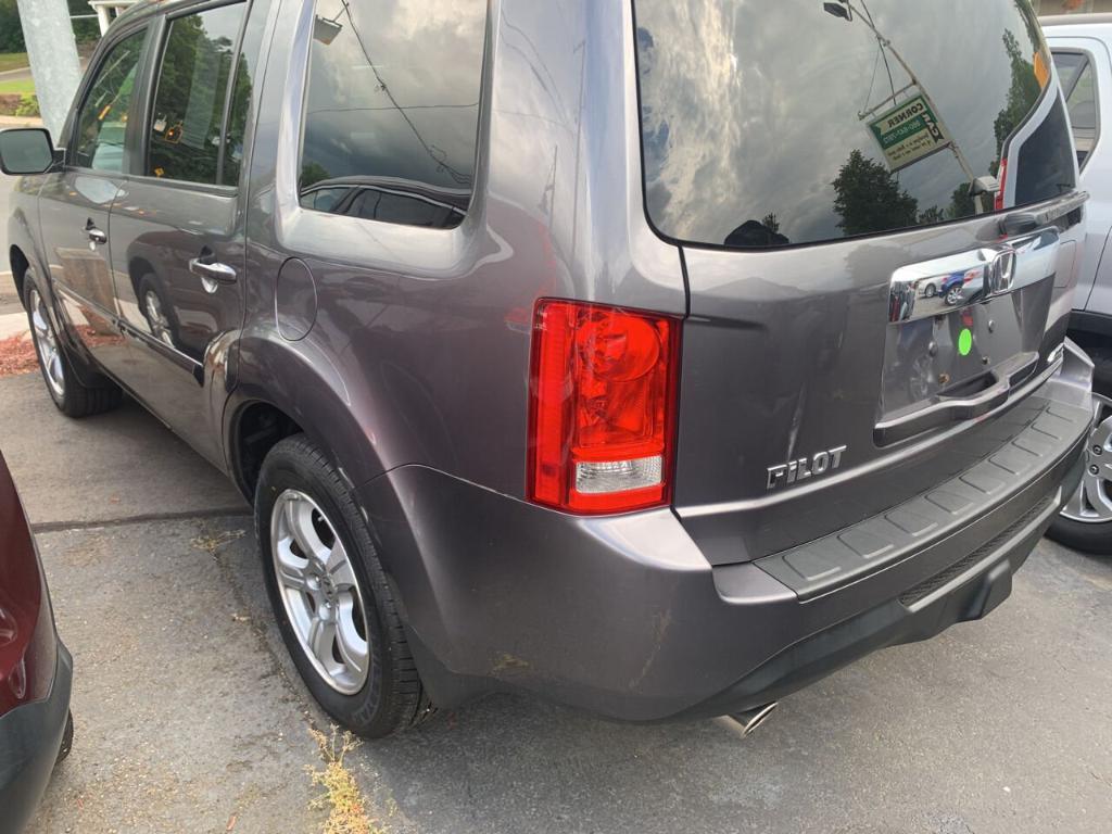 used 2014 Honda Pilot car, priced at $17,995