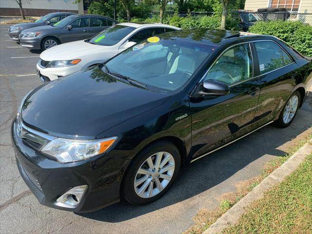 used 2012 Toyota Camry Hybrid car, priced at $10,995