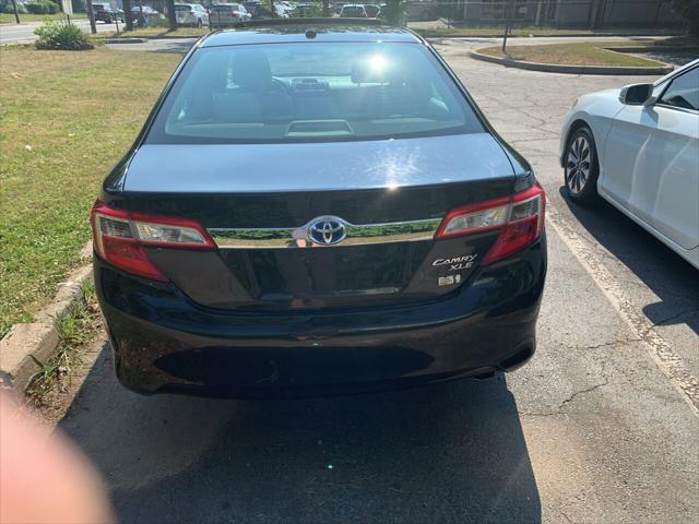 used 2012 Toyota Camry Hybrid car, priced at $10,995