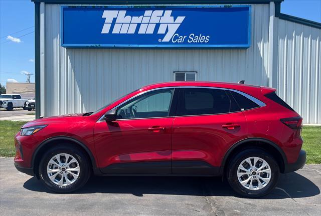 used 2023 Ford Escape car, priced at $27,500