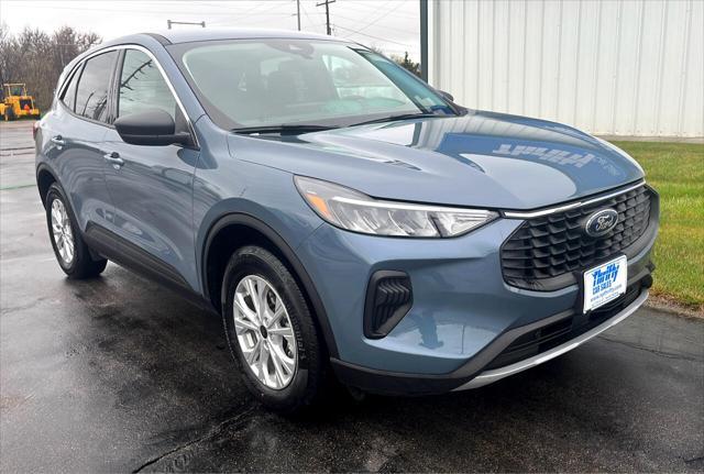 used 2023 Ford Escape car, priced at $28,500