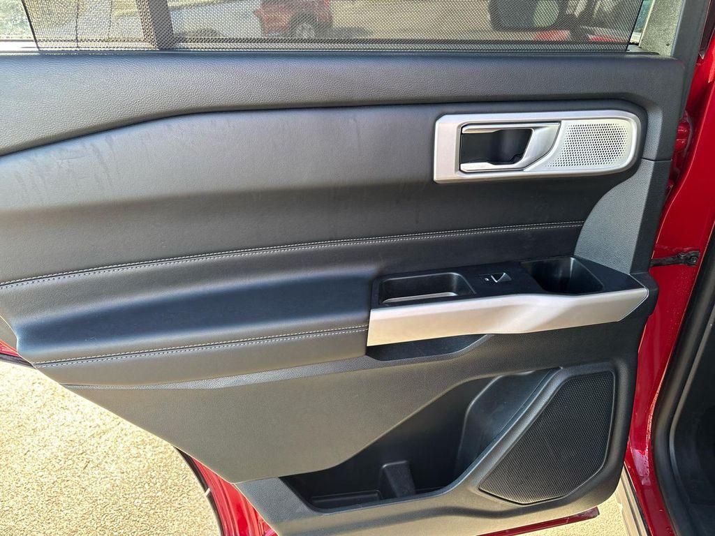 used 2024 Ford Explorer car, priced at $39,900