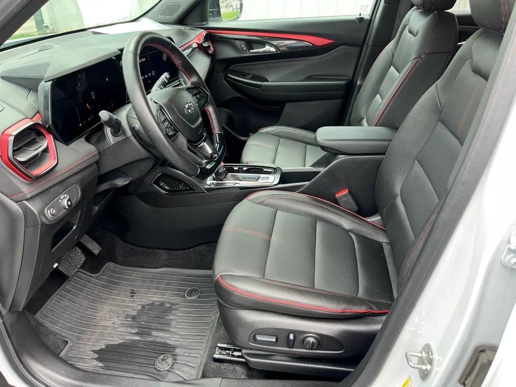 used 2024 Chevrolet TrailBlazer car, priced at $30,900
