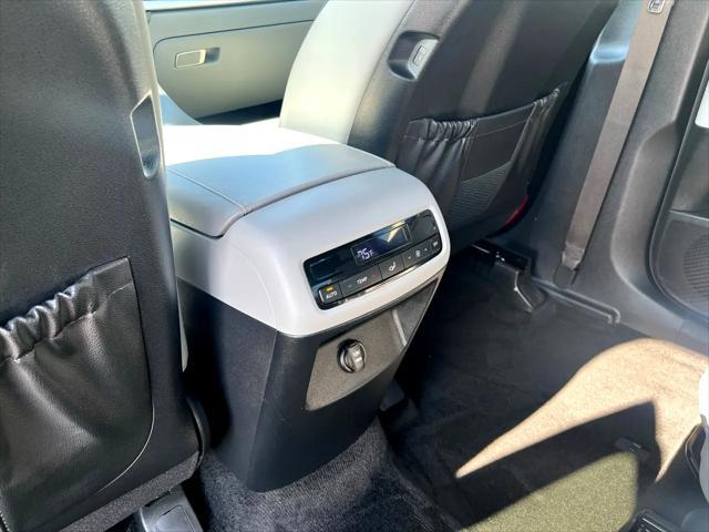 used 2024 Hyundai Palisade car, priced at $37,900
