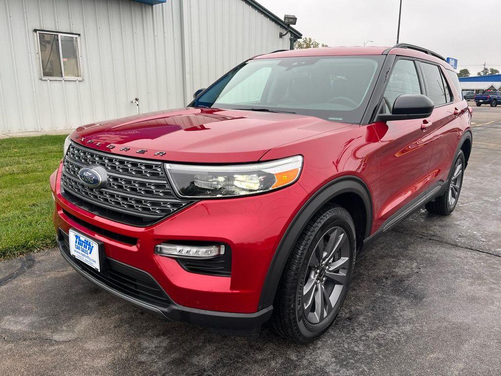 used 2024 Ford Explorer car, priced at $37,900