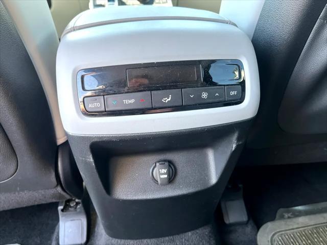 used 2024 Hyundai Palisade car, priced at $37,900
