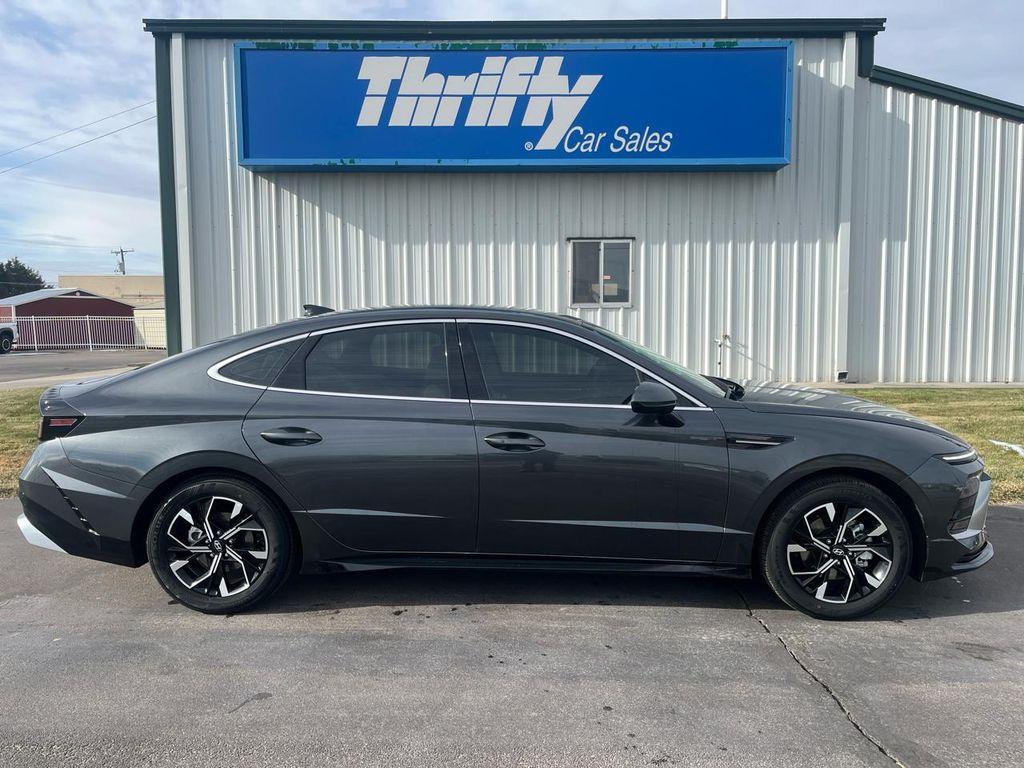 used 2025 Hyundai Sonata car, priced at $23,900