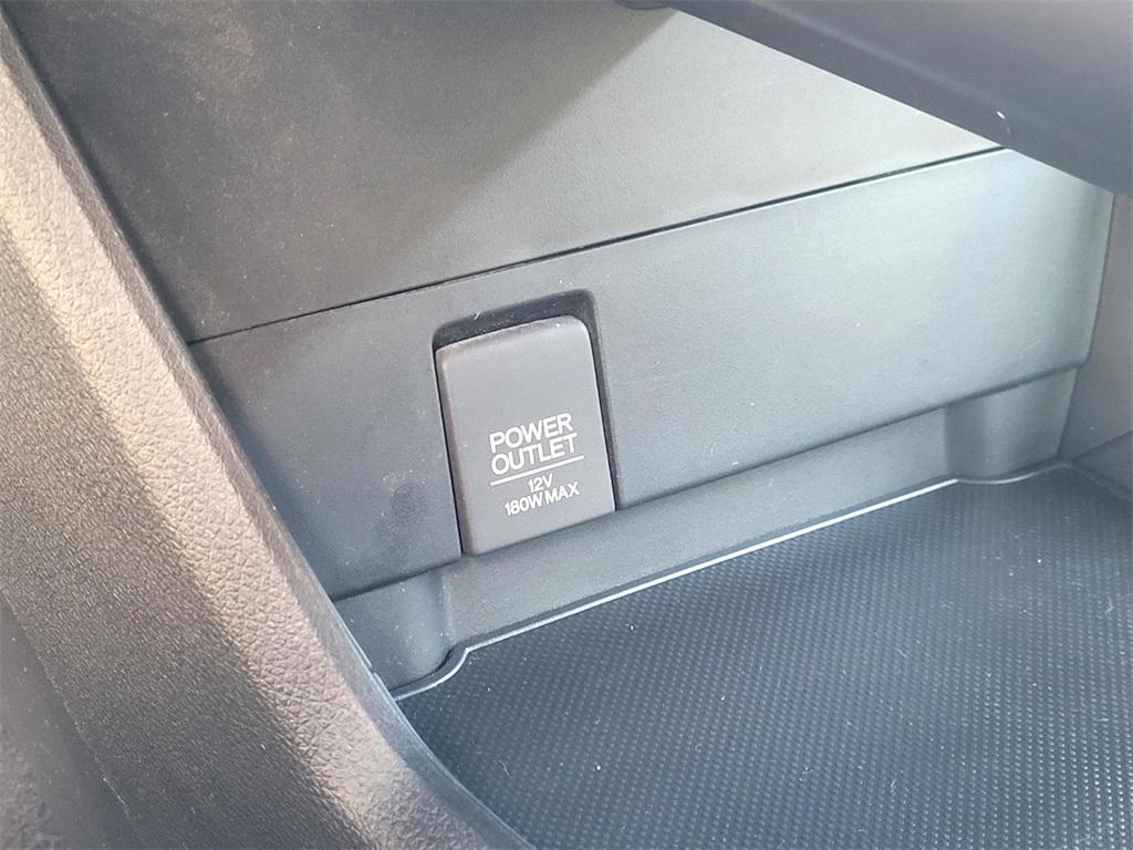 used 2019 Honda Clarity Plug-In Hybrid car, priced at $16,888