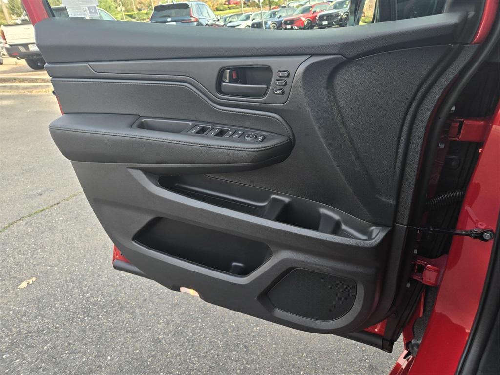 new 2026 Honda Odyssey car, priced at $43,845
