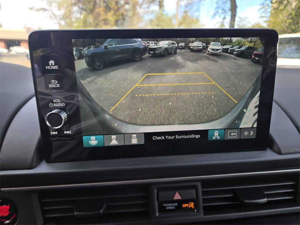 new 2025 Honda Pilot car, priced at $47,595