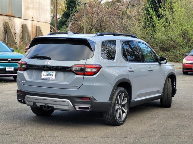 new 2025 Honda Pilot car, priced at $53,225