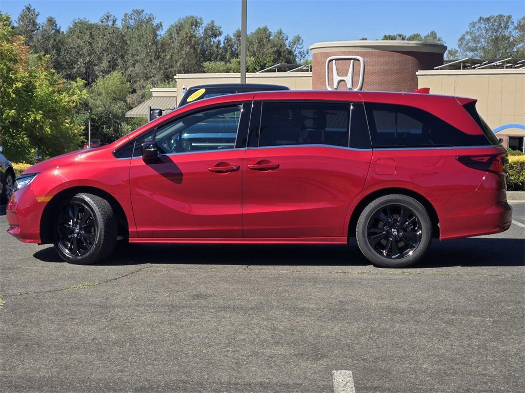 used 2023 Honda Odyssey car, priced at $35,998
